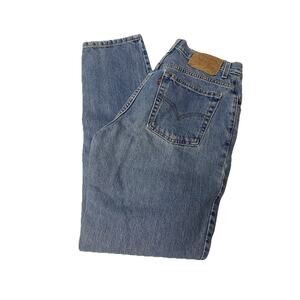 Vintage Levi’s Woman’s 550 Red Tab Denim Jeans Size 29/31 Relaxed Tapered Leg